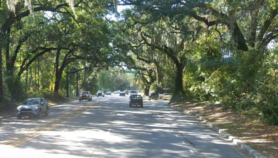 Woodland Shores Rd
